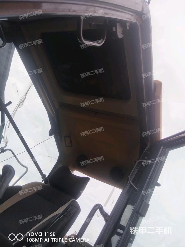 頂棚整體（駕駛室部分）