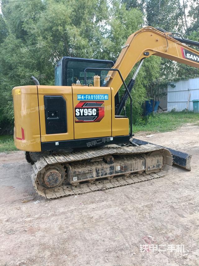 右后45(整机外观) 右后45(整机外观)