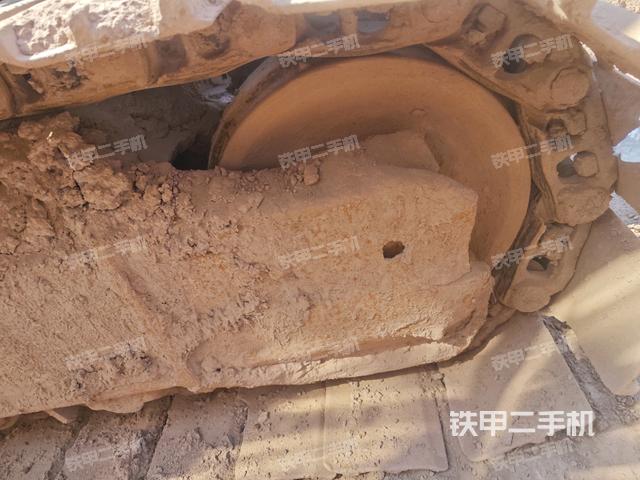 左導(dǎo)向輪（行走機(jī)構(gòu)）