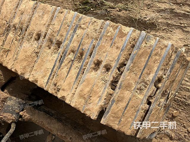 單側(cè)履帶整體（整機外觀）