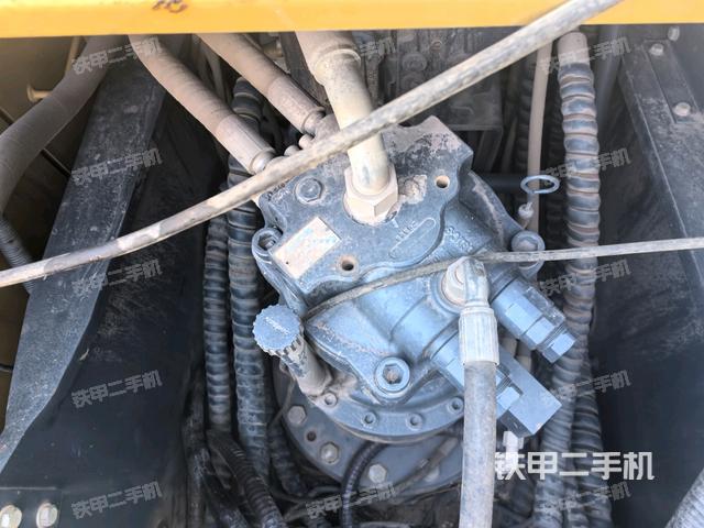 驾驶室顶部俯视(上车部件) 驾驶室顶部俯视(上车部件)