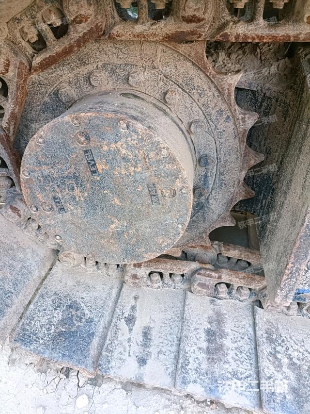 右驱动轮(行走机构) 右驱动轮(行走机构)