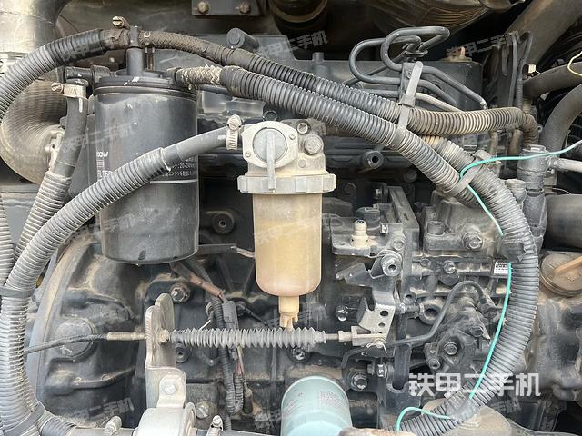 发动机整体俯视（整机外观）