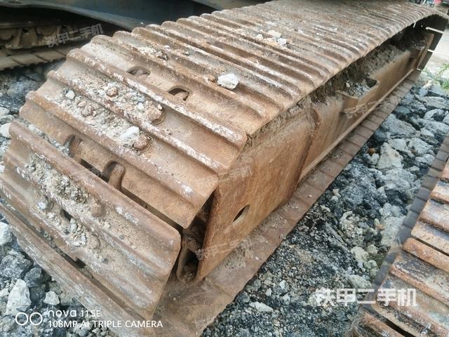 左側(cè)履帶整體?（行走機構(gòu)）