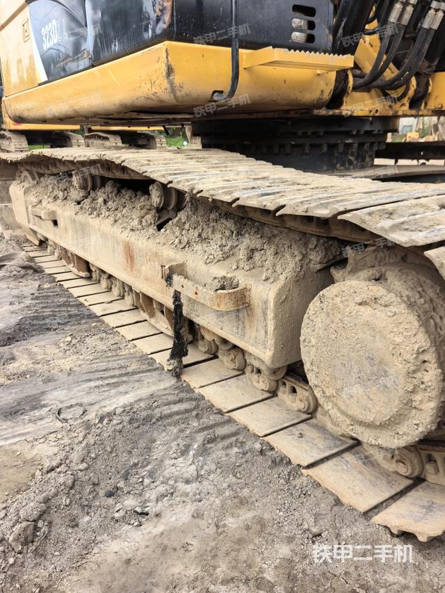 单侧履带整体（整机外观）