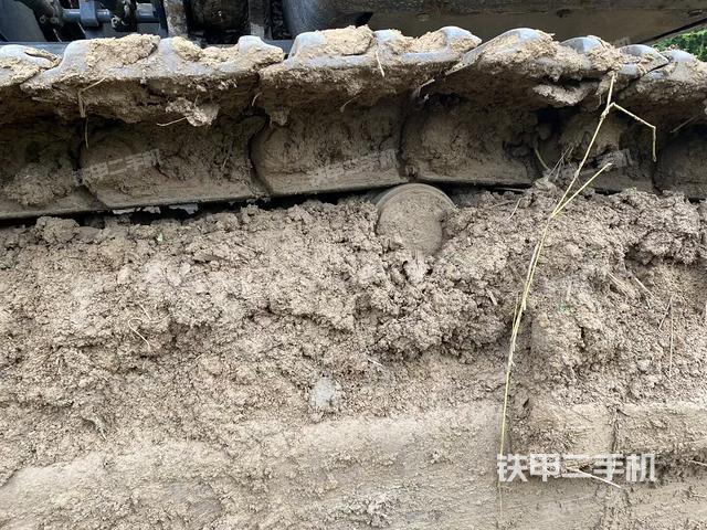 单侧履带整体（整机外观）