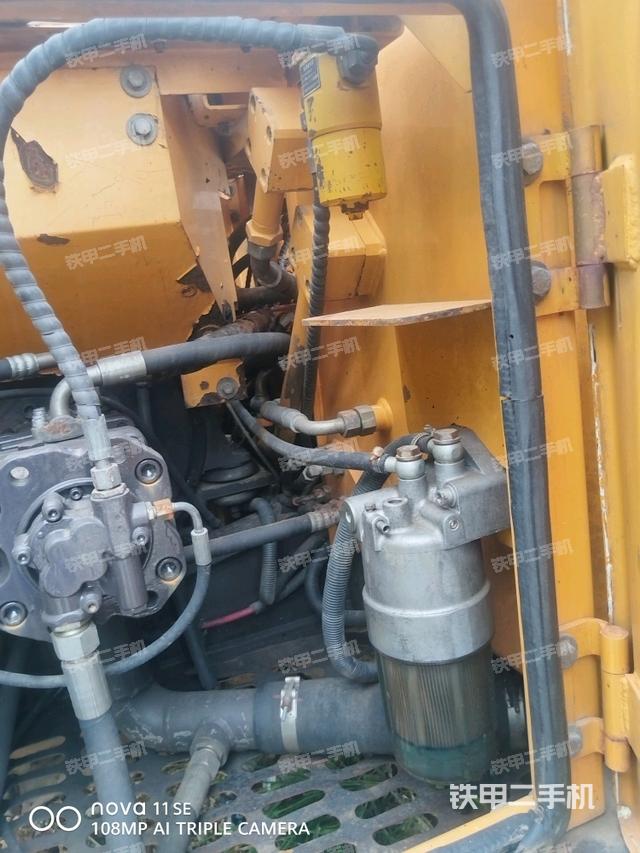 液压泵斜45 右（大件舱室）