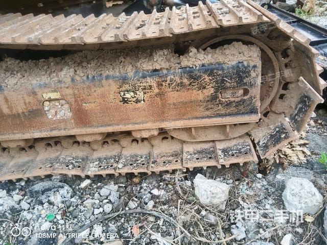 右导向轮(行走机构) 右导向轮(行走机构)