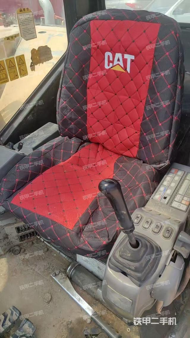 驾驶室整体（整机外观）