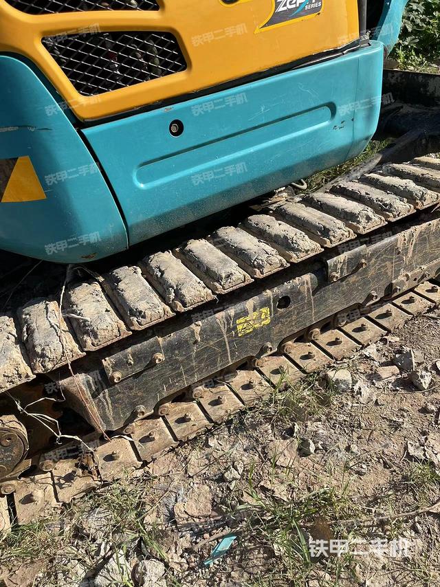 单侧履带整体（整机外观）