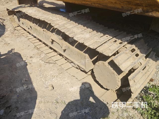 右側(cè)履帶整體（行走機(jī)構(gòu)）