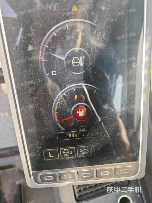 小时表(驾驶室部分) 小时表(驾驶室部分)