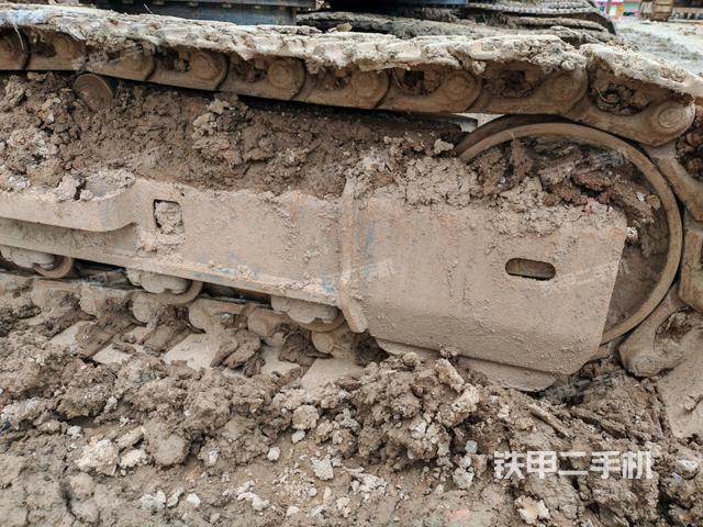 单侧履带整体（整机外观）