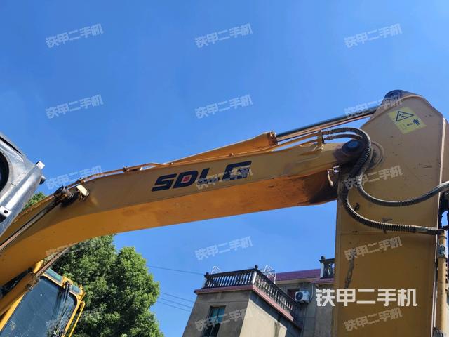 大臂整體?右側（工作和回轉裝置）