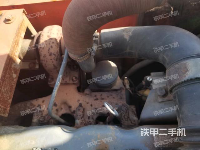 增压器特写(上车部件) 增压器特写(上车部件)