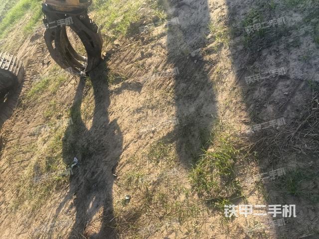 小臂整體左后（工作和回轉(zhuǎn)裝置）