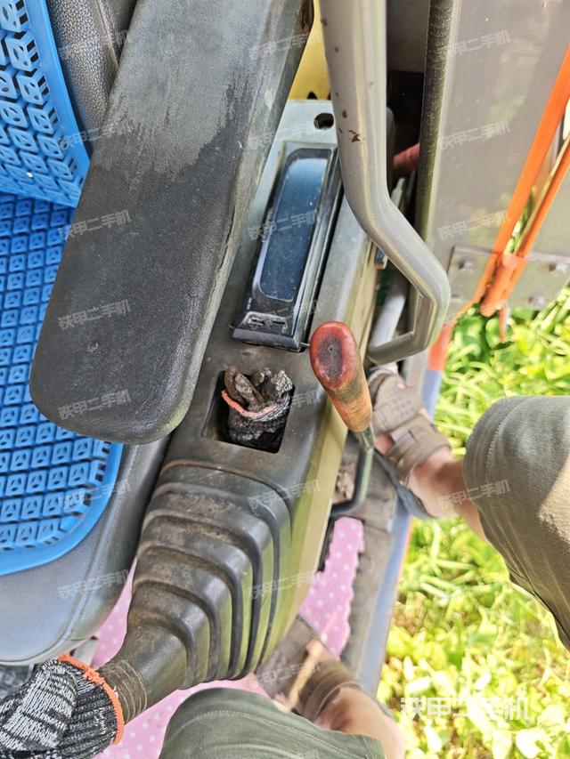 小时表(驾驶室部分) 小时表(驾驶室部分)