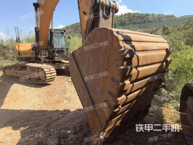 整机右后45°(整机外观) 整机右后45°(整机外观)