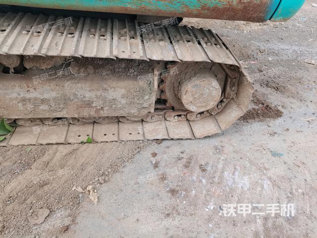 右驱动轮(行走机构) 右驱动轮(行走机构)