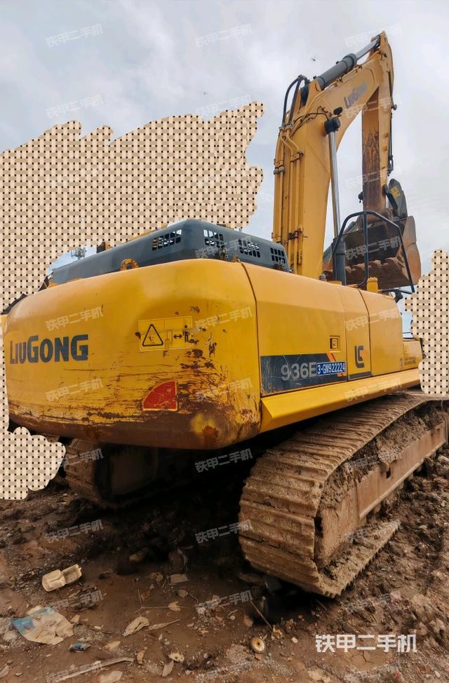 整机右后45°(整机外观) 整机右后45°(整机外观)