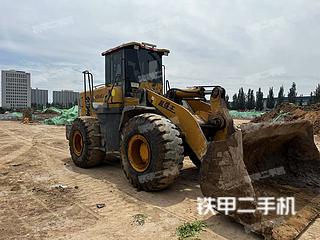 山东临工LG953装载机实拍图片