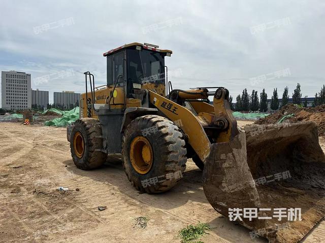 山东临工LG953装载机