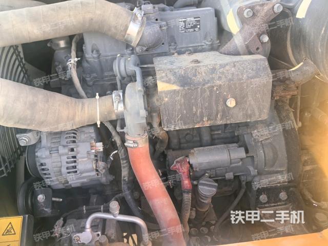 回轉(zhuǎn)馬達(dá)（上車部件）