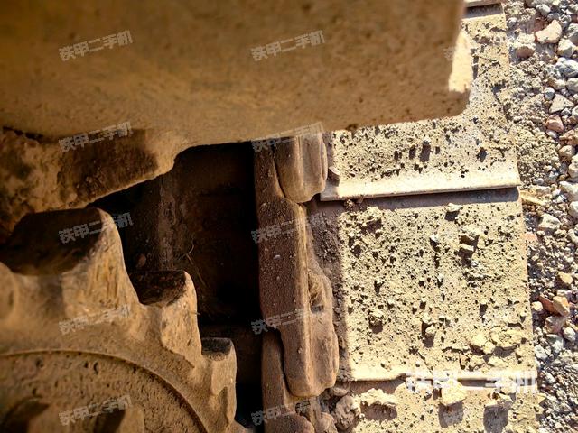 右驱动轮(行走机构) 右驱动轮(行走机构)