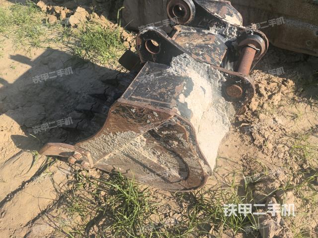 鏟斗45度（工作和回轉(zhuǎn)裝置）