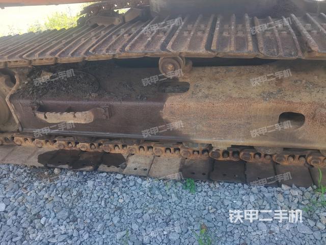 左侧行走马达盖板(行走机构) 左侧行走马达盖板(行走机构)