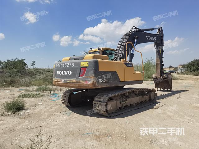 整机右后45°(整机外观) 整机右后45°(整机外观)