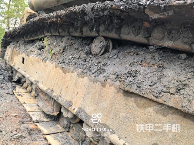 右侧履带整体（行走机构）