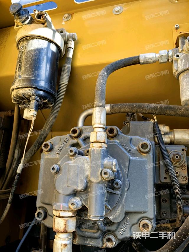 液压泵室(大件舱室) 液压泵室(大件舱室)