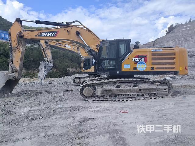 三一重工SY375H挖掘机
