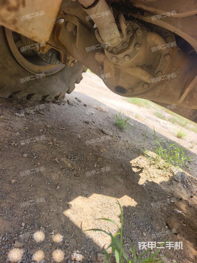 后驅(qū)動(dòng)橋（液壓/傳動(dòng)系統(tǒng)）