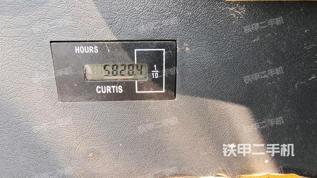 小时表(驾驶室部分) 小时表(驾驶室部分)