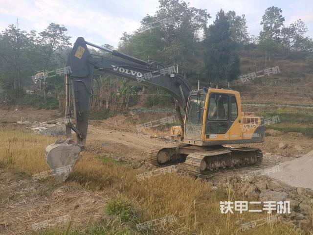 沃爾沃EC140BLC挖掘機