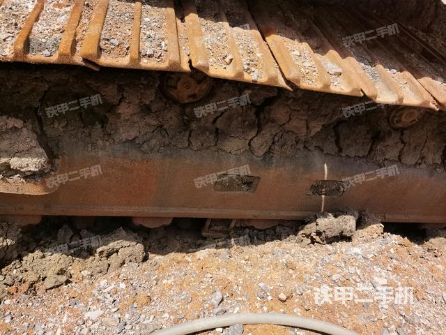 左侧行走马达盖板(行走机构) 左侧行走马达盖板(行走机构)