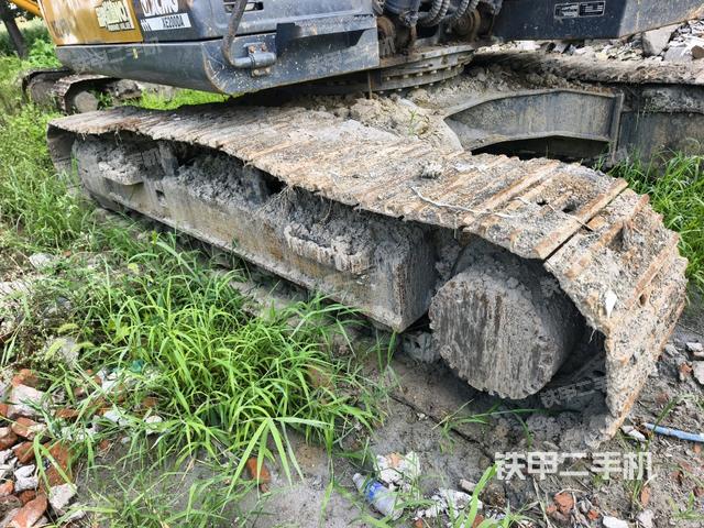 左侧履带整体 (行走机构) 左侧履带整体 (行走机构)