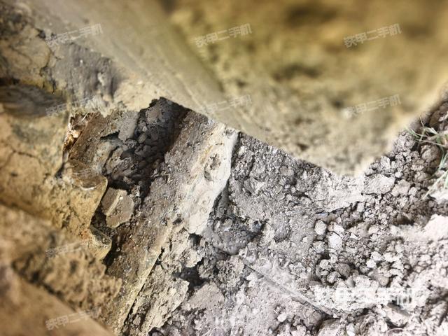 右侧行走马达盖板(行走机构) 右侧行走马达盖板(行走机构)