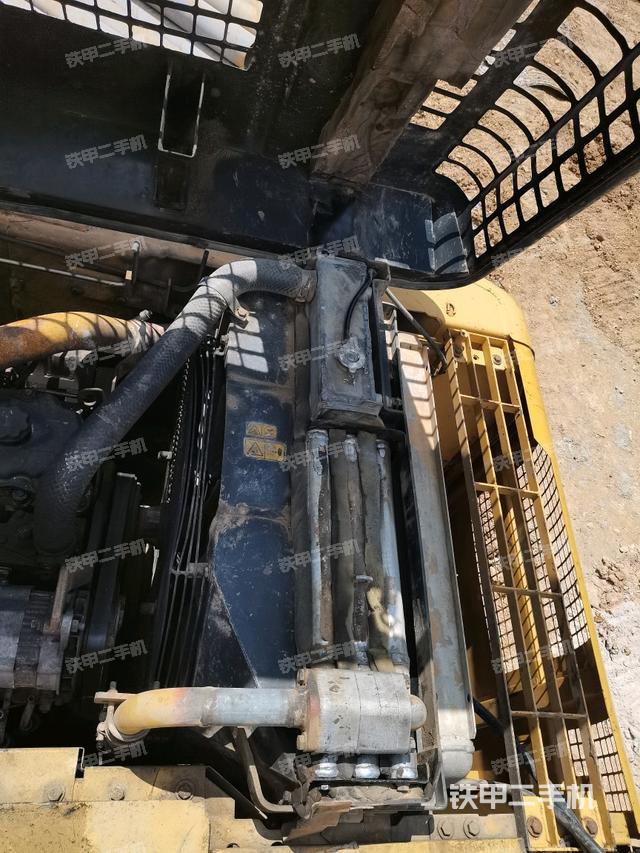 水箱+风扇特写(上车部件) 水箱+风扇特写(上车部件)