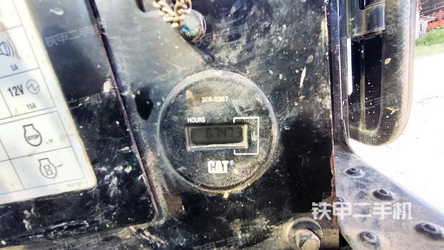 座椅后部(驾驶室部分) 座椅后部(驾驶室部分)