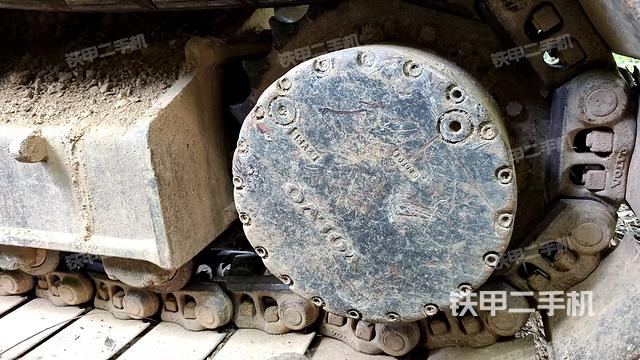 右导向轮(行走机构) 右导向轮(行走机构)