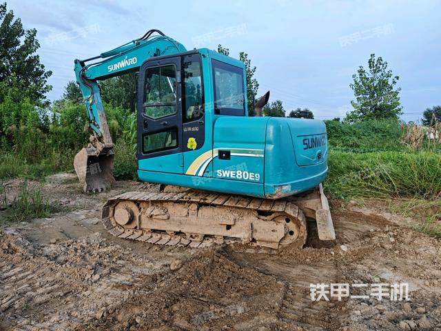 山河智能SWE80E9挖掘机