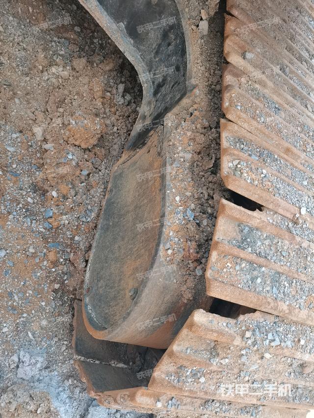 右侧行走马达盖板(行走机构) 右侧行走马达盖板(行走机构)