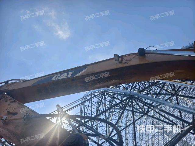 大臂整体 右侧（工作和回转装置）