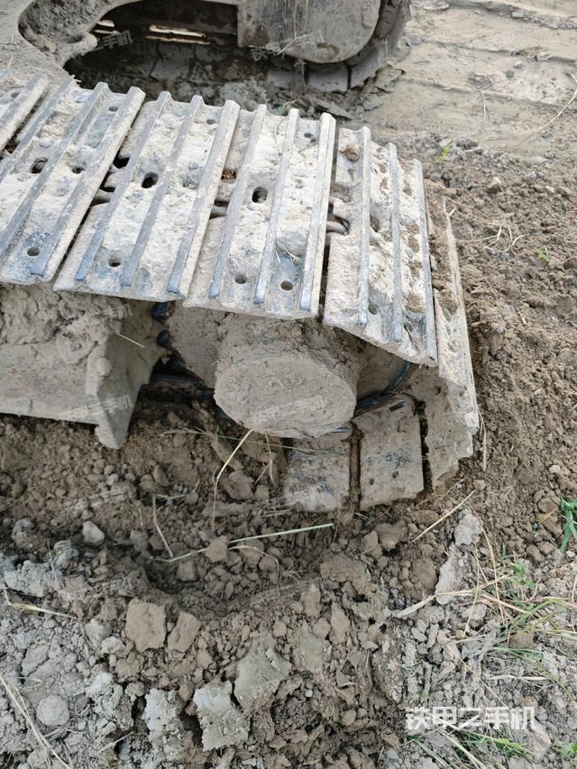 左驱动轮（行走机构）