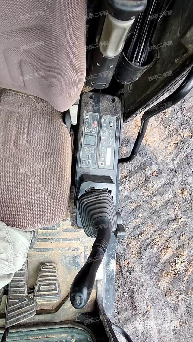 小时表(驾驶室部分) 小时表(驾驶室部分)