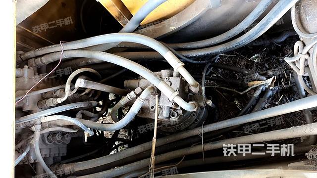 驾驶室顶部俯视(上车部件) 驾驶室顶部俯视(上车部件)