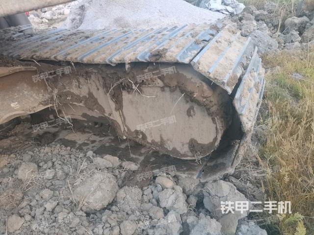 右侧行走马达盖板(行走机构) 右侧行走马达盖板(行走机构)